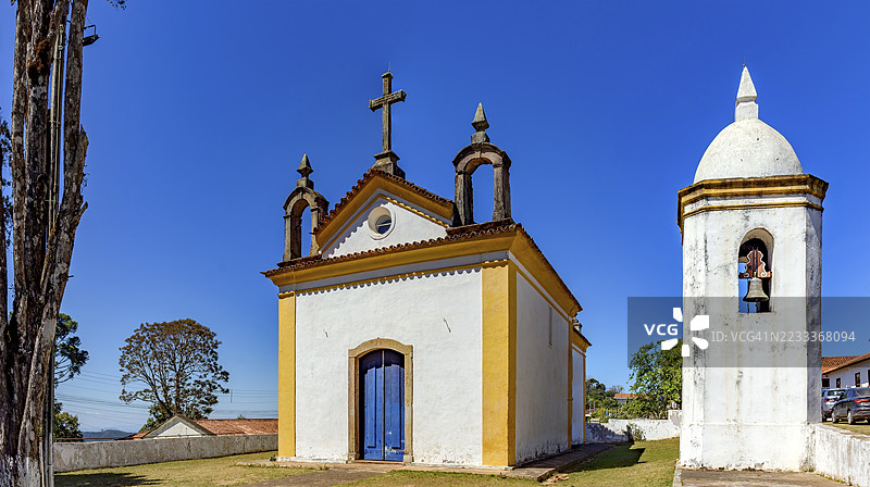 巴西米纳斯吉拉斯州贝洛哈里藏特的历史名城奥鲁普雷图最古老的教堂之一图片素材
