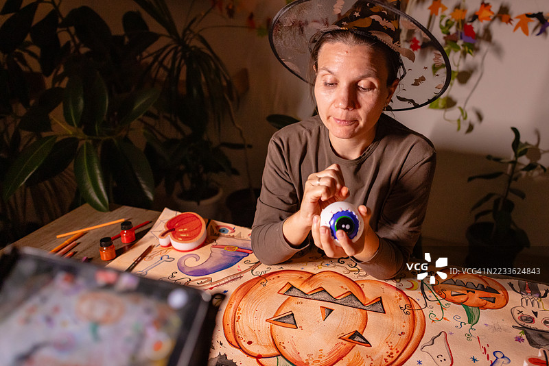 在线万圣节艺术课程图片素材