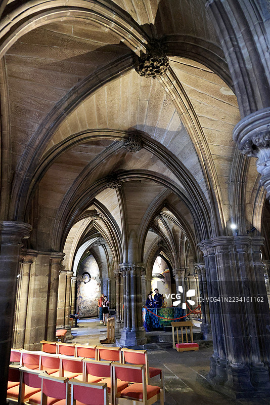 格拉斯哥大教堂地下室的圣芒戈墓，也称为圣肯提根（St. Kentigern），位于苏格兰格拉斯哥。图片素材