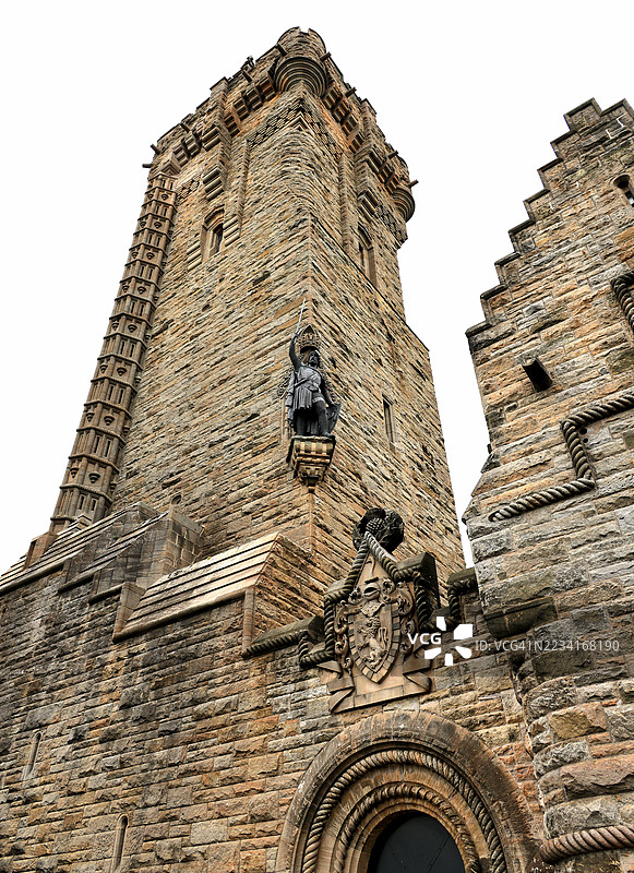 斯特灵，苏格兰的国家华莱士纪念碑与威廉·华莱士雕像。图片素材