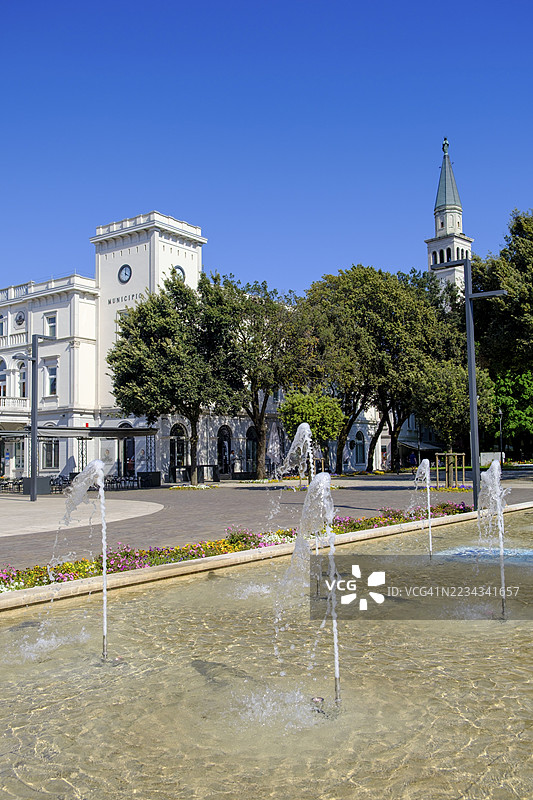 意大利,威尼托,朱利安弗留利,蒙法尔科内,共和国广场图片素材