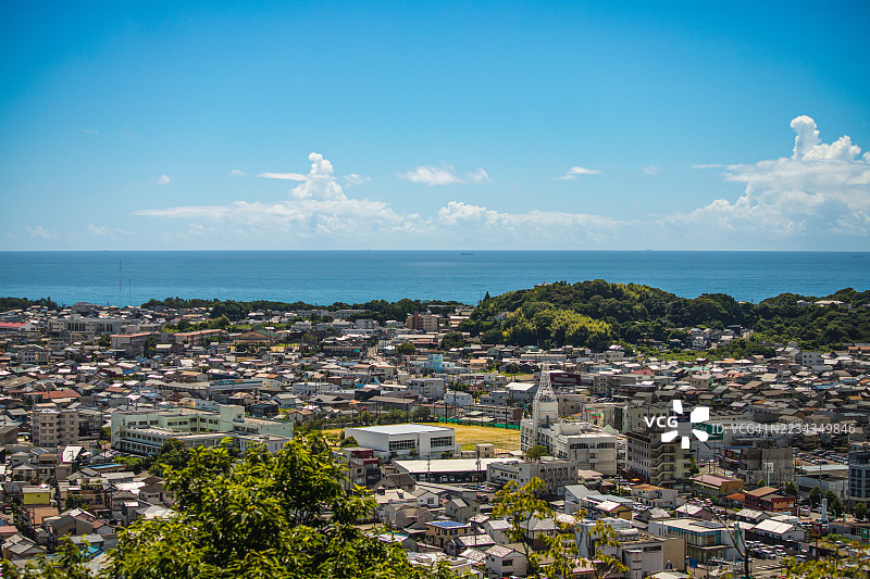 日本新宫的海滨城镇风景与海洋景观图片素材