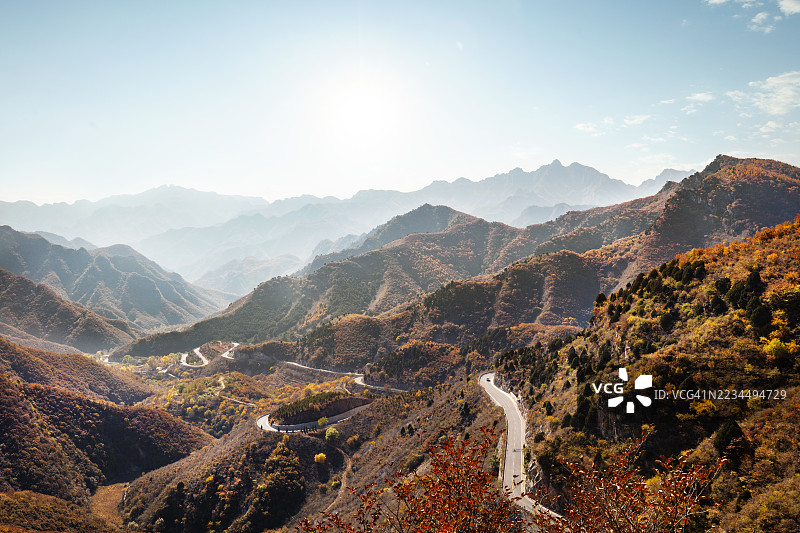 秋天的山脉图片素材