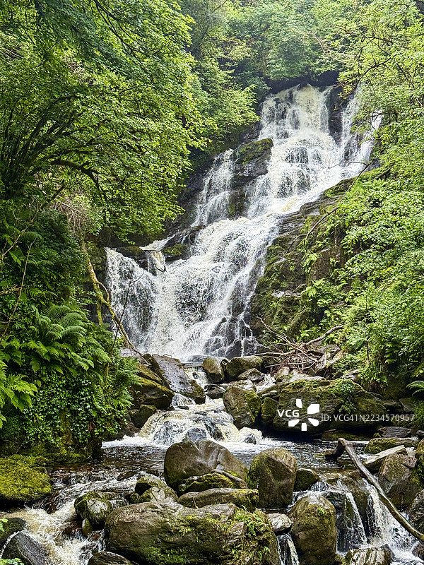 爱尔兰的托尔克瀑布图片素材