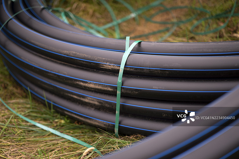 黑色塑料农业水管图片素材