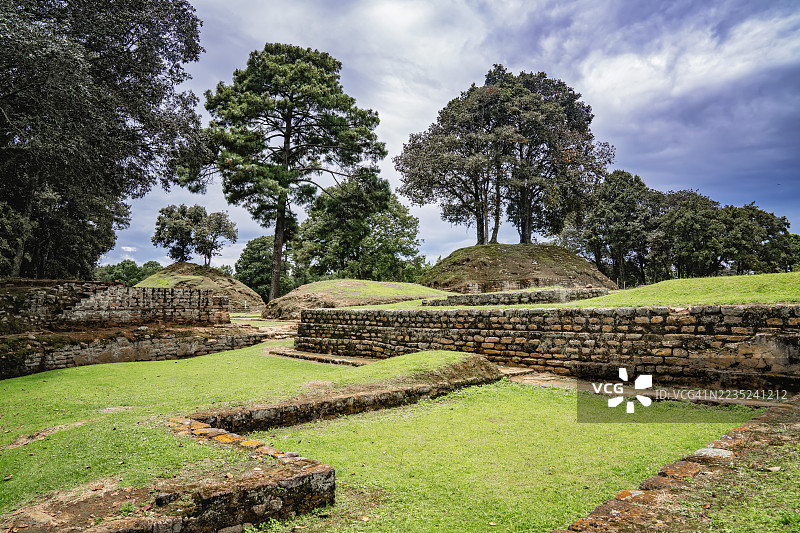 危地马拉奇马尔滕戈的伊希姆切古玛雅遗址图片素材