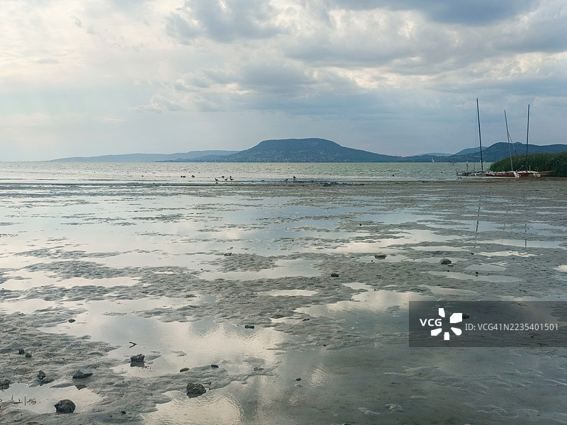 匈牙利巴拉顿湖水位偏低 7图片素材