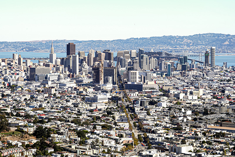 2013年美国加利福尼亚州旧金山的城市景观。图片素材