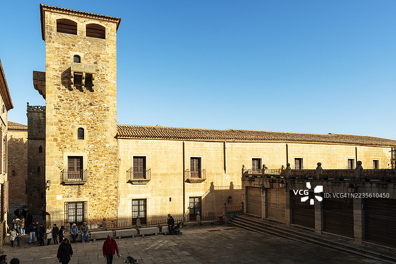 圣乔治广场，下方高尔菲内斯宫，卡塞雷斯。图片素材