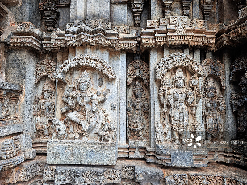 卡纳塔克邦霍伊萨拉王国的切纳卡萨瓦寺庙雕塑图片素材