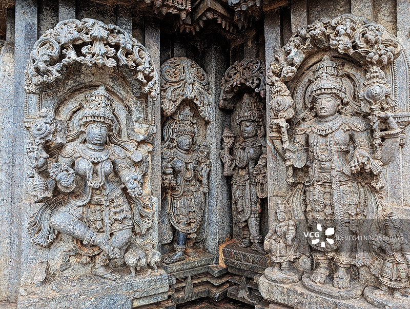 卡纳塔克邦霍伊萨拉王国的切纳卡萨瓦寺庙雕塑图片素材