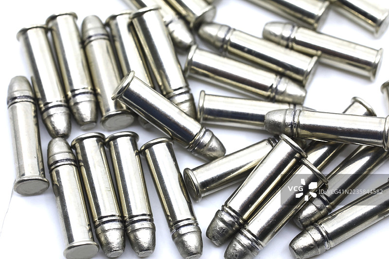 特写工作室拍摄的.22 LR子弹弹药筒图片素材