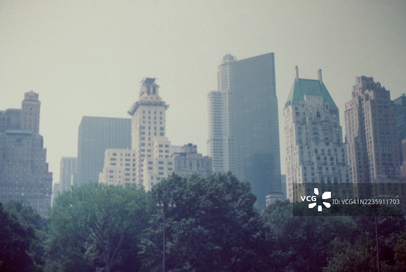 1988年从公园看到的摩天大楼老照片 - 美国纽约市图片素材
