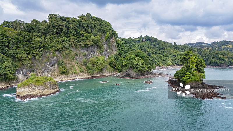 哥斯达黎加奎波斯与马努埃尔安东尼奥之间的风景海岸线图片素材