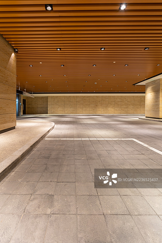 北京地下停车场图片素材