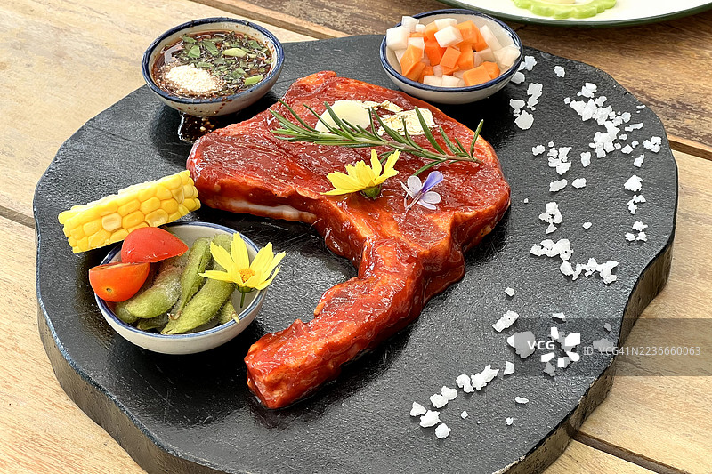 牛排猪排。图片素材