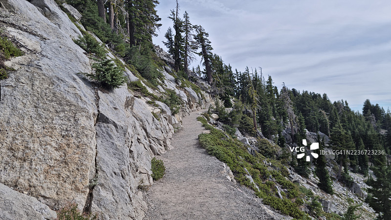 拉森火山国家公园的班帕斯地狱小径景观图片素材