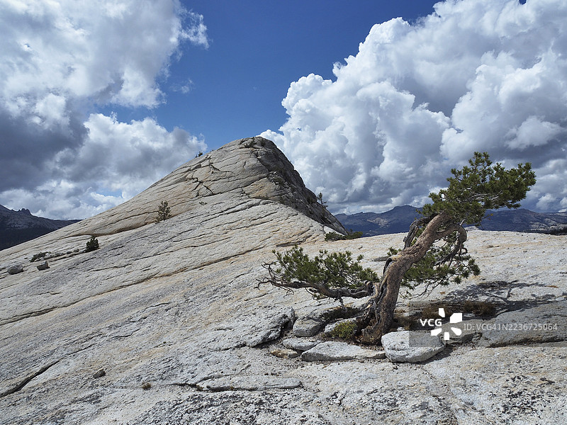 优胜美地国家公园的伦伯特圆顶景观图片素材