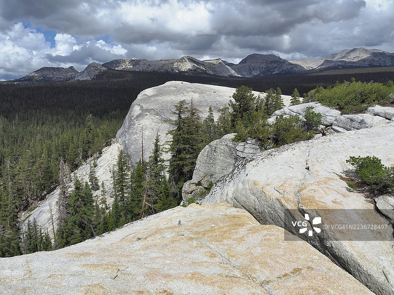 优胜美地国家公园的伦伯特圆顶景观图片素材