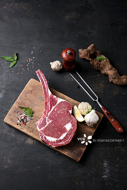 牛排托马霍克图片素材