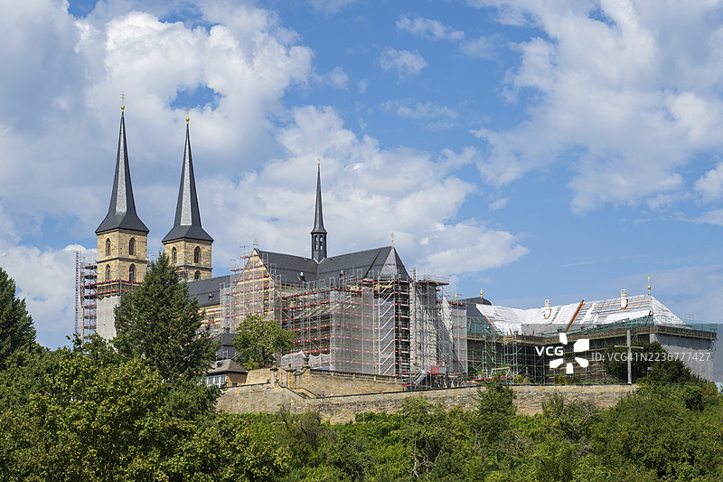 圣迈克尔修道院,脚手架,米哈伊尔山,联合国教科文组织世界遗产,班贝格,上弗兰肯,弗兰肯,巴伐利亚,德国图片素材