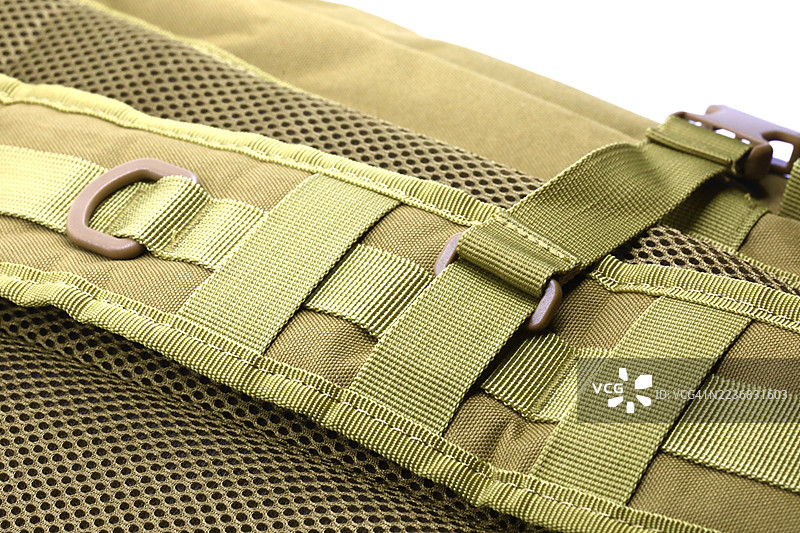 All-purpose lightweight carrying backpack in desert color pattern图片素材