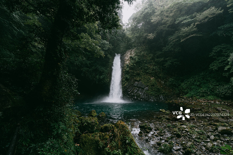 日本静冈县伊豆半岛净莲瀑布图片素材