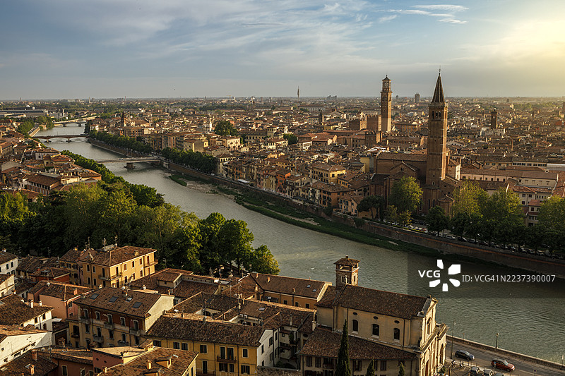 意大利维罗纳的鸟瞰图图片素材