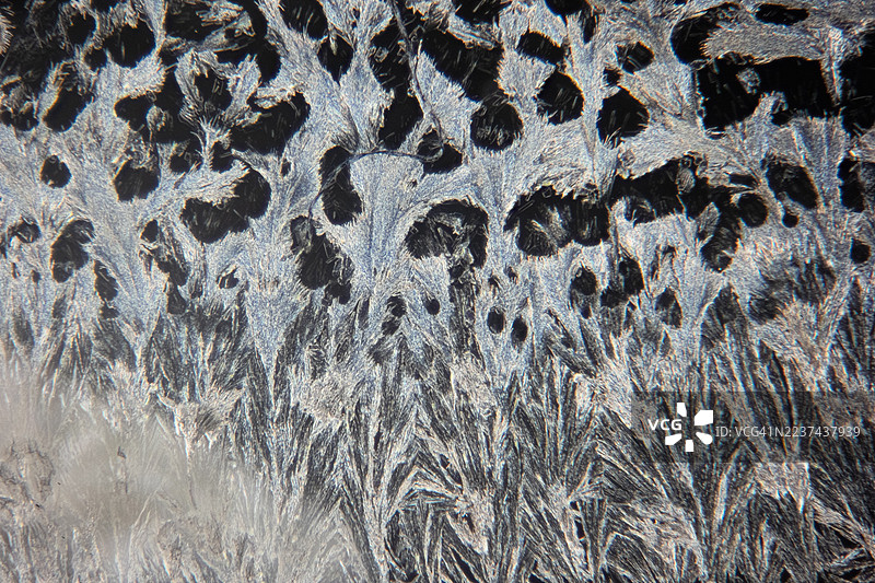 从乙醇溶液中结晶的乙酰水杨酸（阿司匹林）图片素材