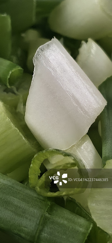 切好的绿色葱图片素材