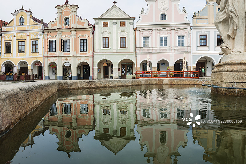 捷克共和国泰尔奇的文艺复兴和巴洛克风格的房屋图片素材