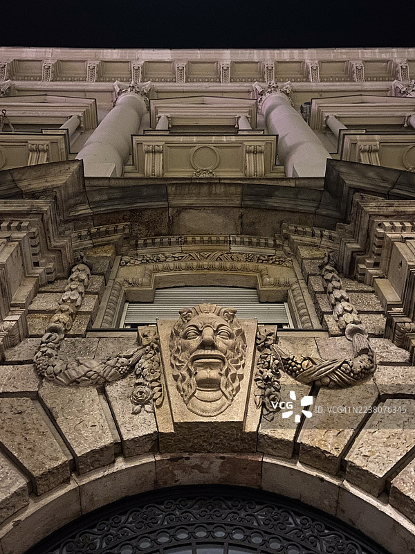 贝尔格莱德建筑上的装饰图片素材