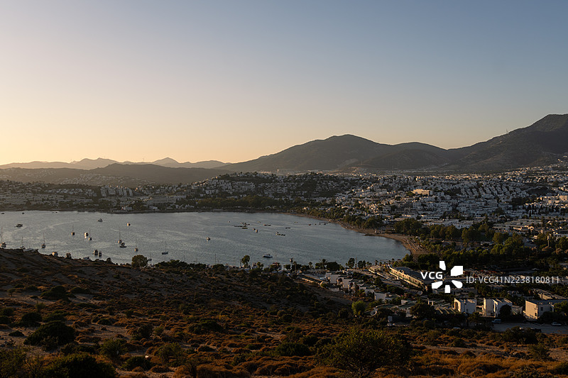 土耳其博德鲁姆的格姆贝特海滩日落图片素材