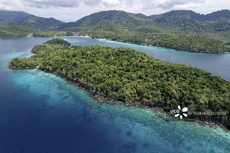 印度尼西亚苏门答腊亚齐省威岛伊博伊赫岛的鸟瞰图图片素材