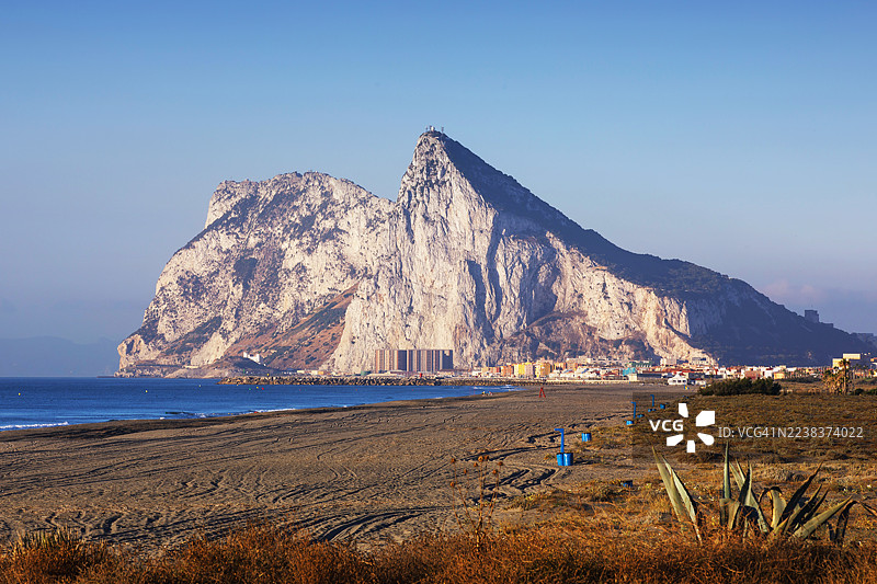 直布罗陀岩石和拉利内阿德拉孔塞普西翁（西班牙和直布罗陀/英国）图片素材