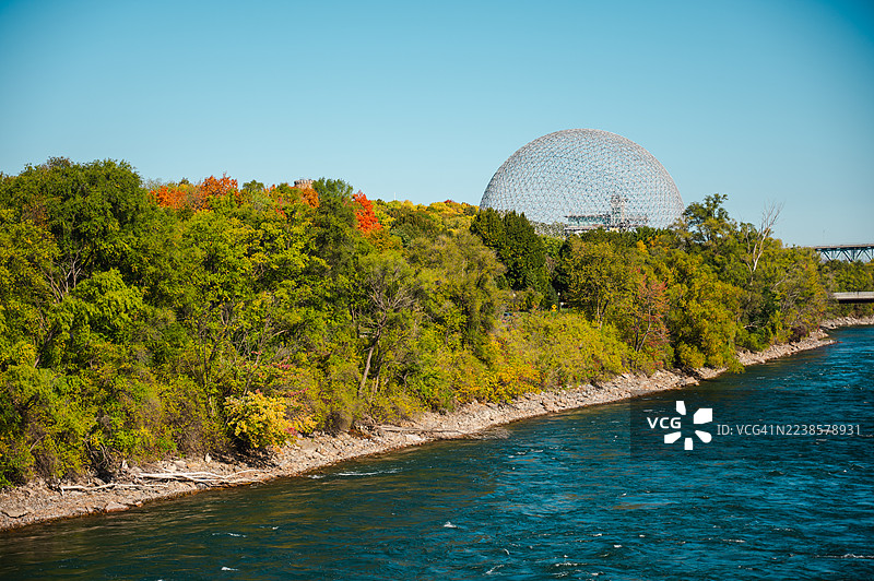 秋天的让·德拉波公园，位于蒙特利尔图片素材