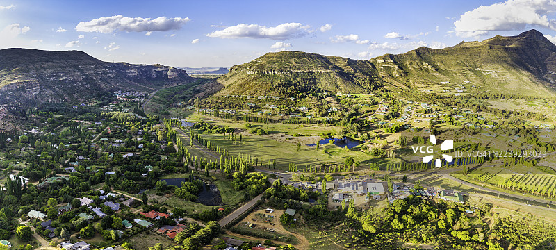 克莱伦斯镇，位于自由邦，高尔夫球场图片素材
