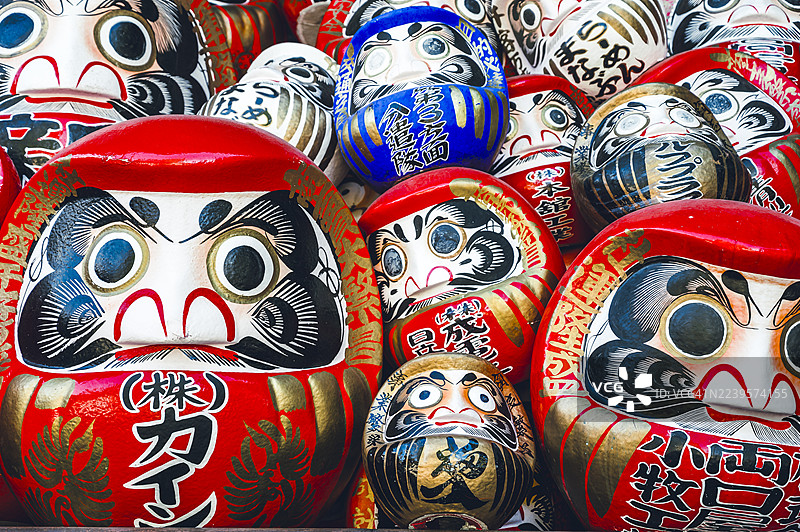 少林山达摩寺的达摩不倒翁图片素材