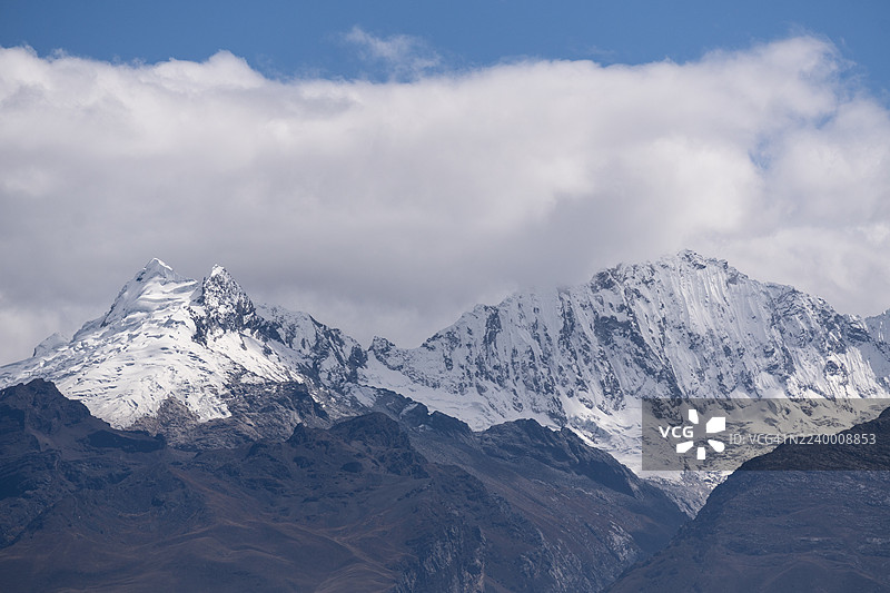 秘鲁白山脉图片素材