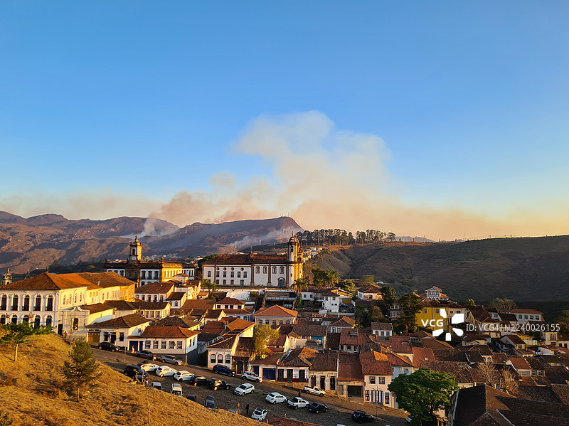米纳斯吉拉斯州的历史名城，拥有18世纪和19世纪的建筑风格图片素材