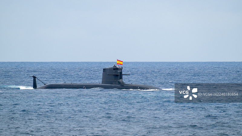 西班牙海军S-80 Plus级潜艇在海面航行图片素材