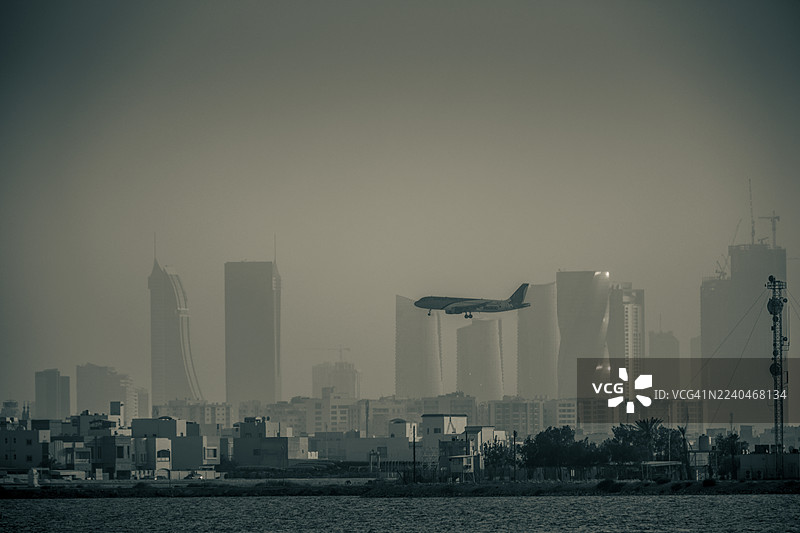 飞机着陆图片素材