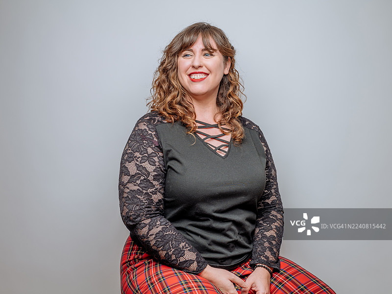 美丽的胖女人大笑图片素材