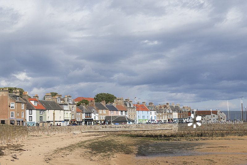 苏格兰法伊夫郡，安斯特鲁瑟，圣安德鲁斯附近古雅的海岸瑰宝图片素材
