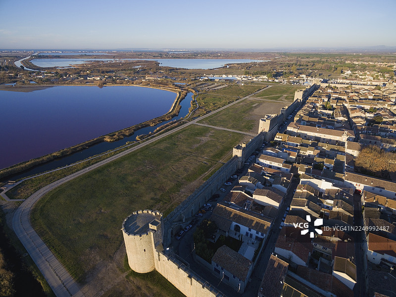 艾格莫尔特早晨的鸟瞰图图片素材