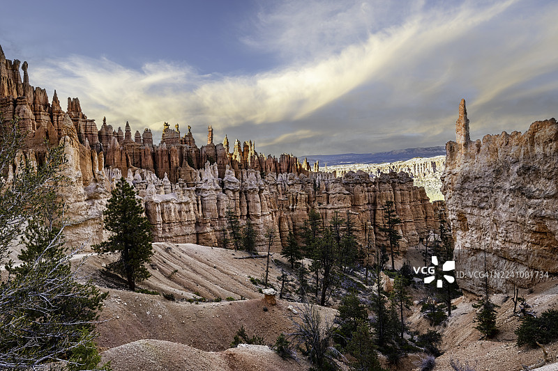 布莱斯峡谷的尖塔图片素材