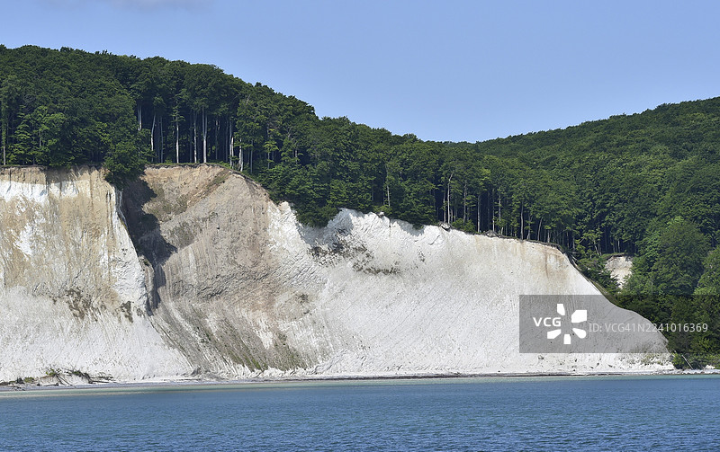德国梅克伦堡-前波美拉尼亚州吕根岛贾斯蒙德国家公园的白垩海岸图片素材
