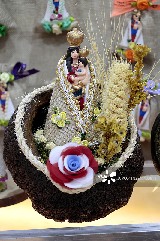 巴西传统手工彩色玩具图片素材