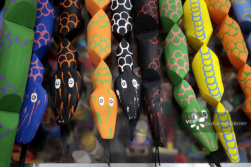 巴西传统手工彩色玩具图片素材