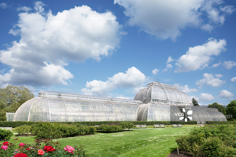 伦敦皇家植物园的温室图片素材